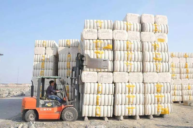 规避汇率波动风险的金融工具_如何规避货币风险_理解虚拟货币投资的风险管理:如何规避市场波动带来的损失